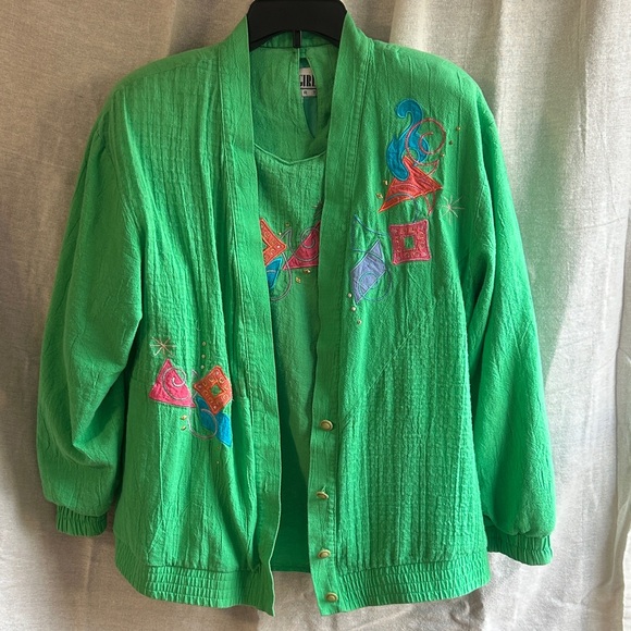 City Girl Sport Jackets & Blazers - City Girl Sport green two-piece vintage poly cotton top jacket set
